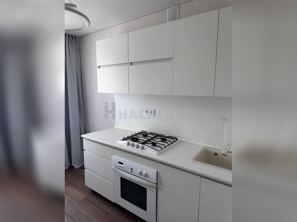 1-комнатная квартира, 31 м2 4/5 этаж, Центр, ул. Комсомольская - фото 1