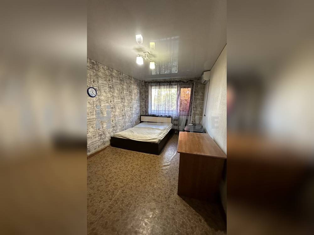 1-комнатная квартира, 30 м2 5/5 этаж, Центр, пер. Белинского - фото 1